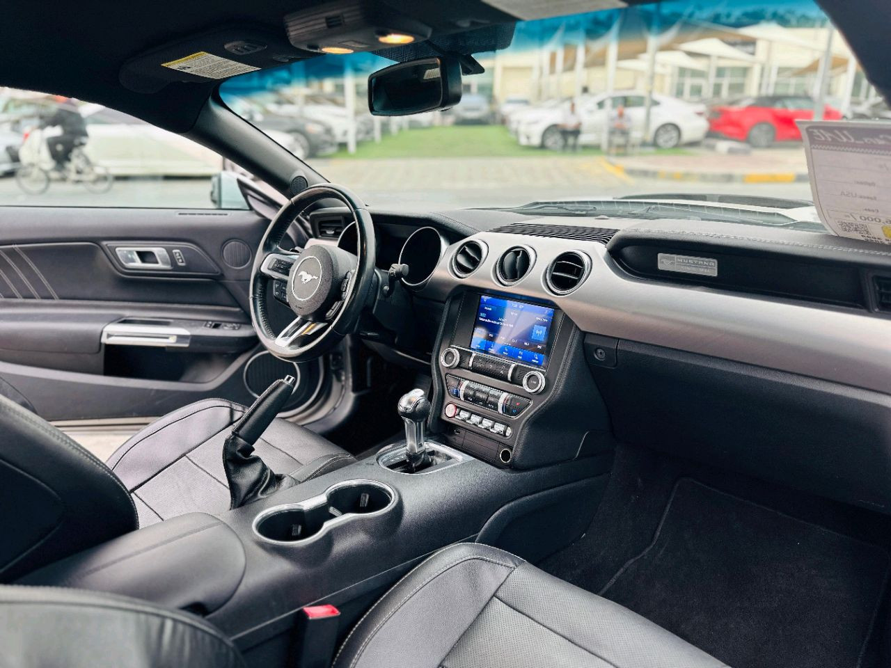 Ford Mustang - Image 9