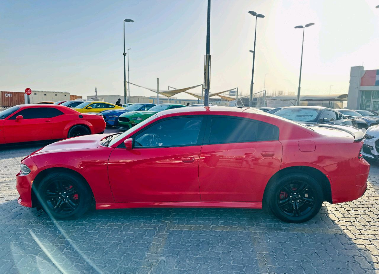 Dodge Charger - Image 9