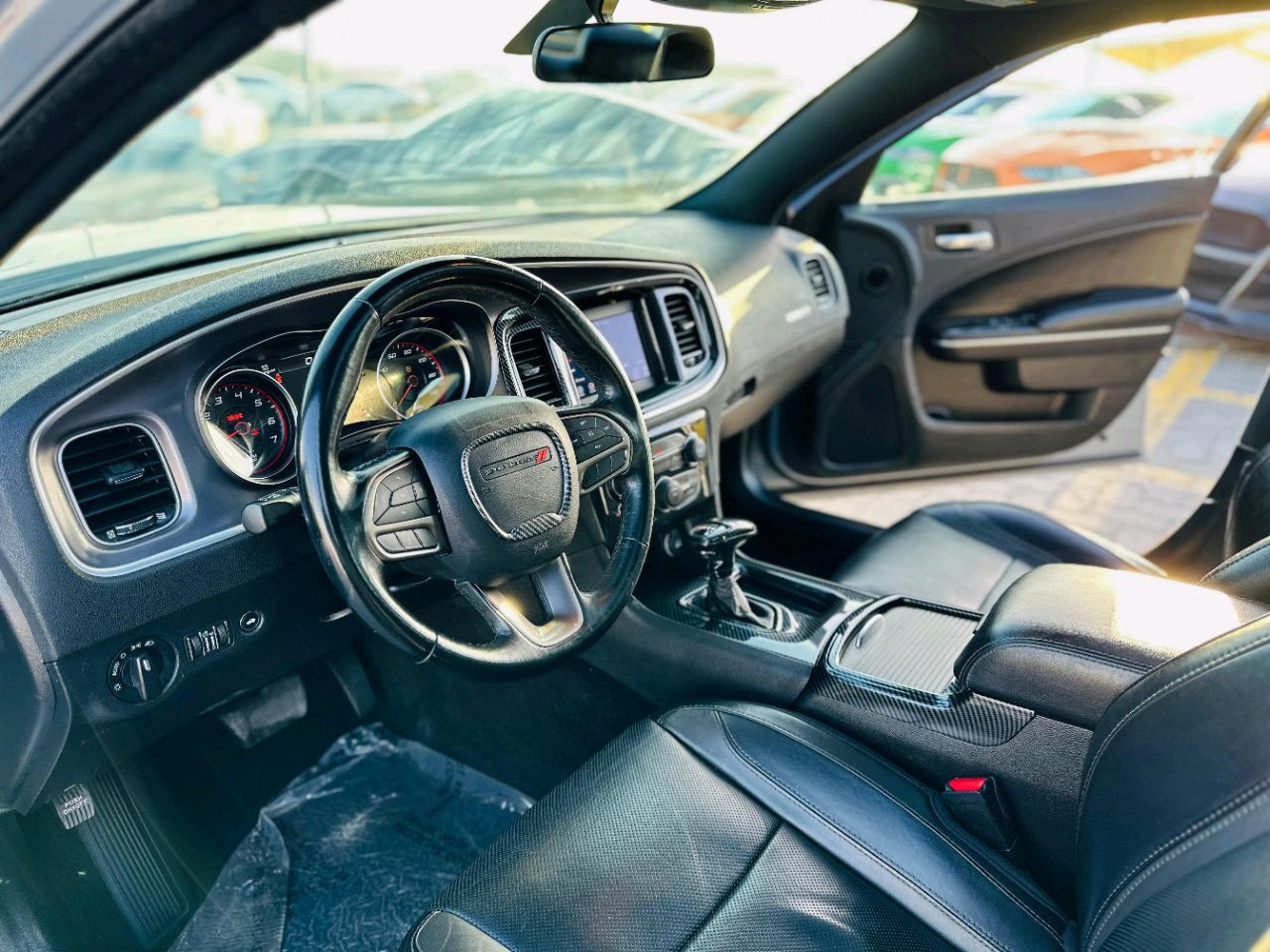Dodge Charger - Image 8