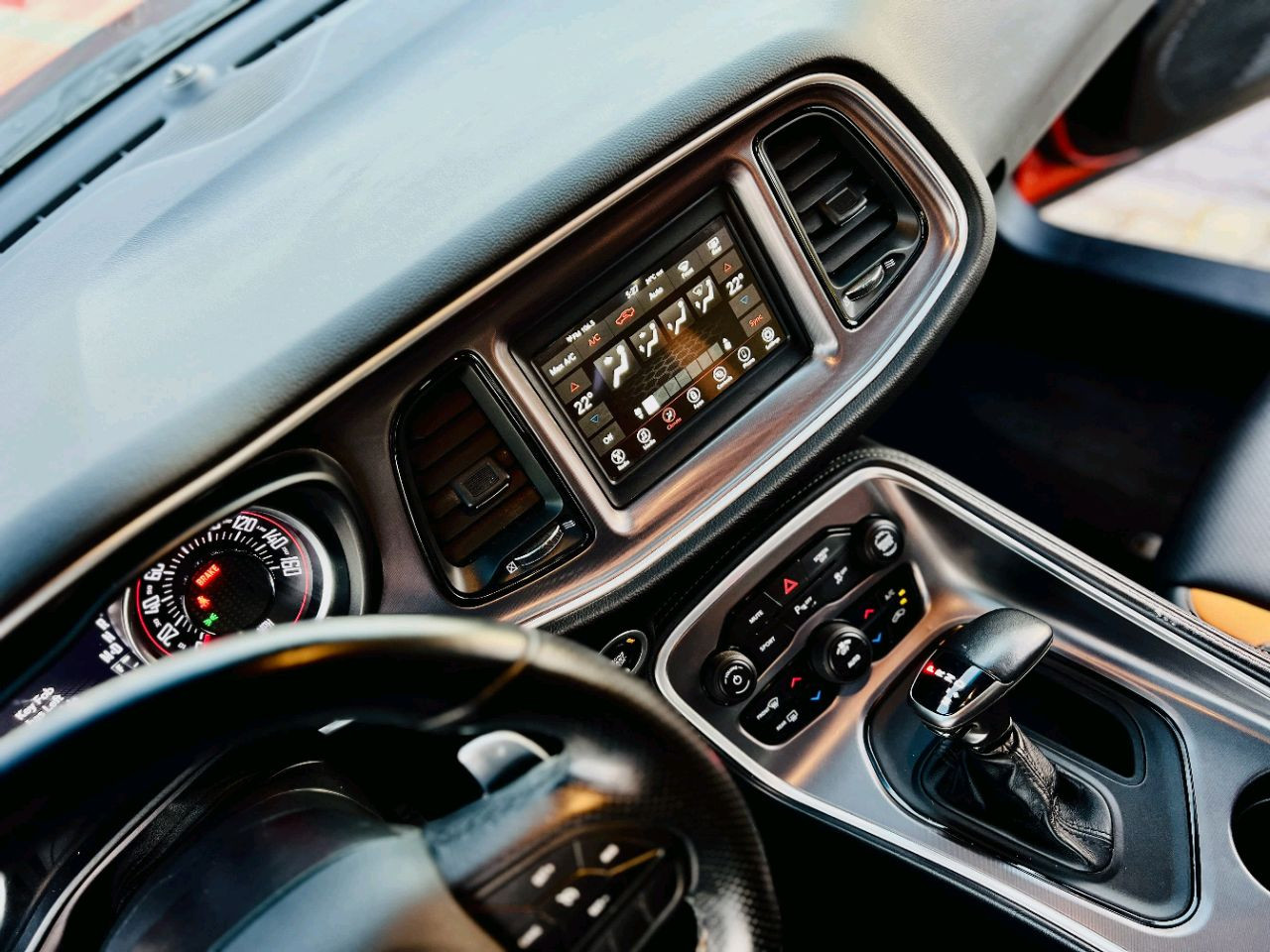 Dodge Challenger - Image 3