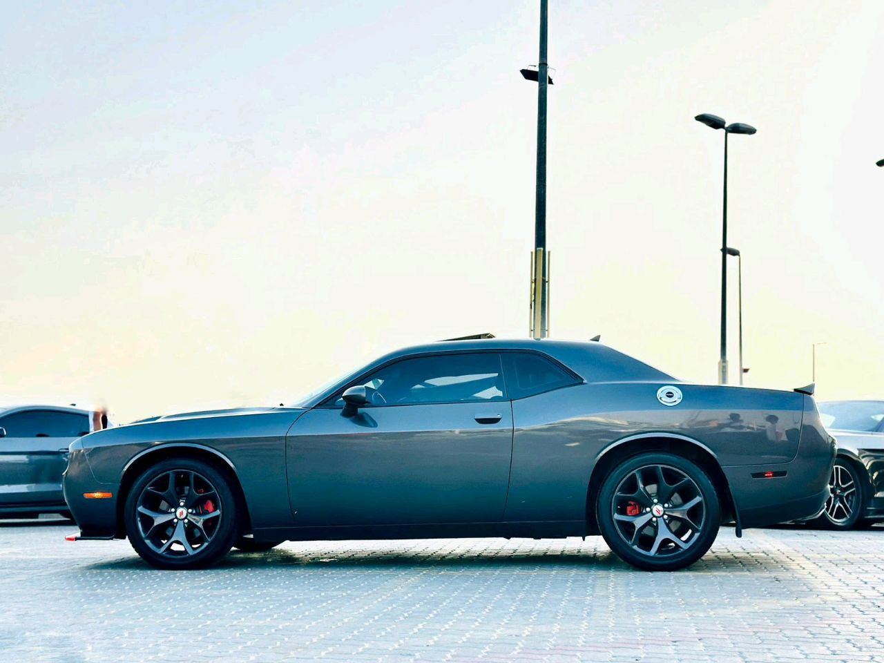 Dodge Challenger - Image 7