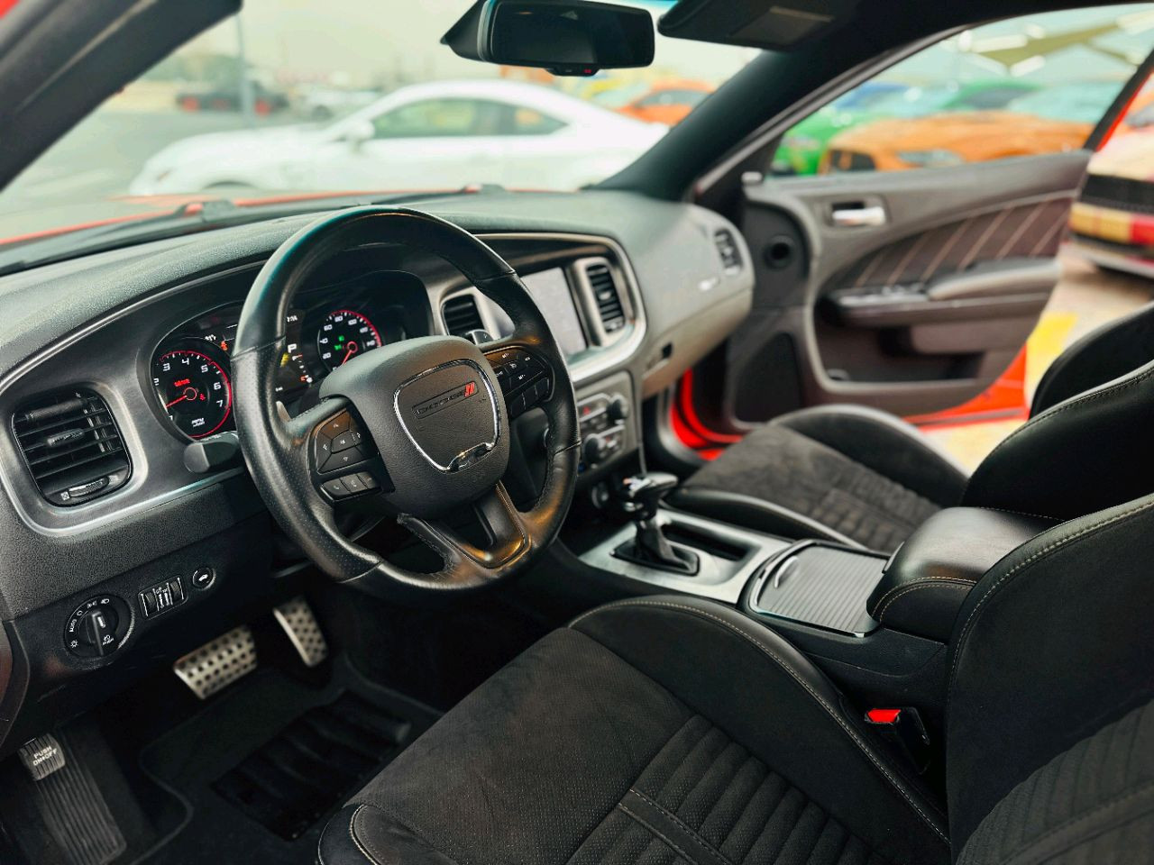 Dodge Charger - Image 9