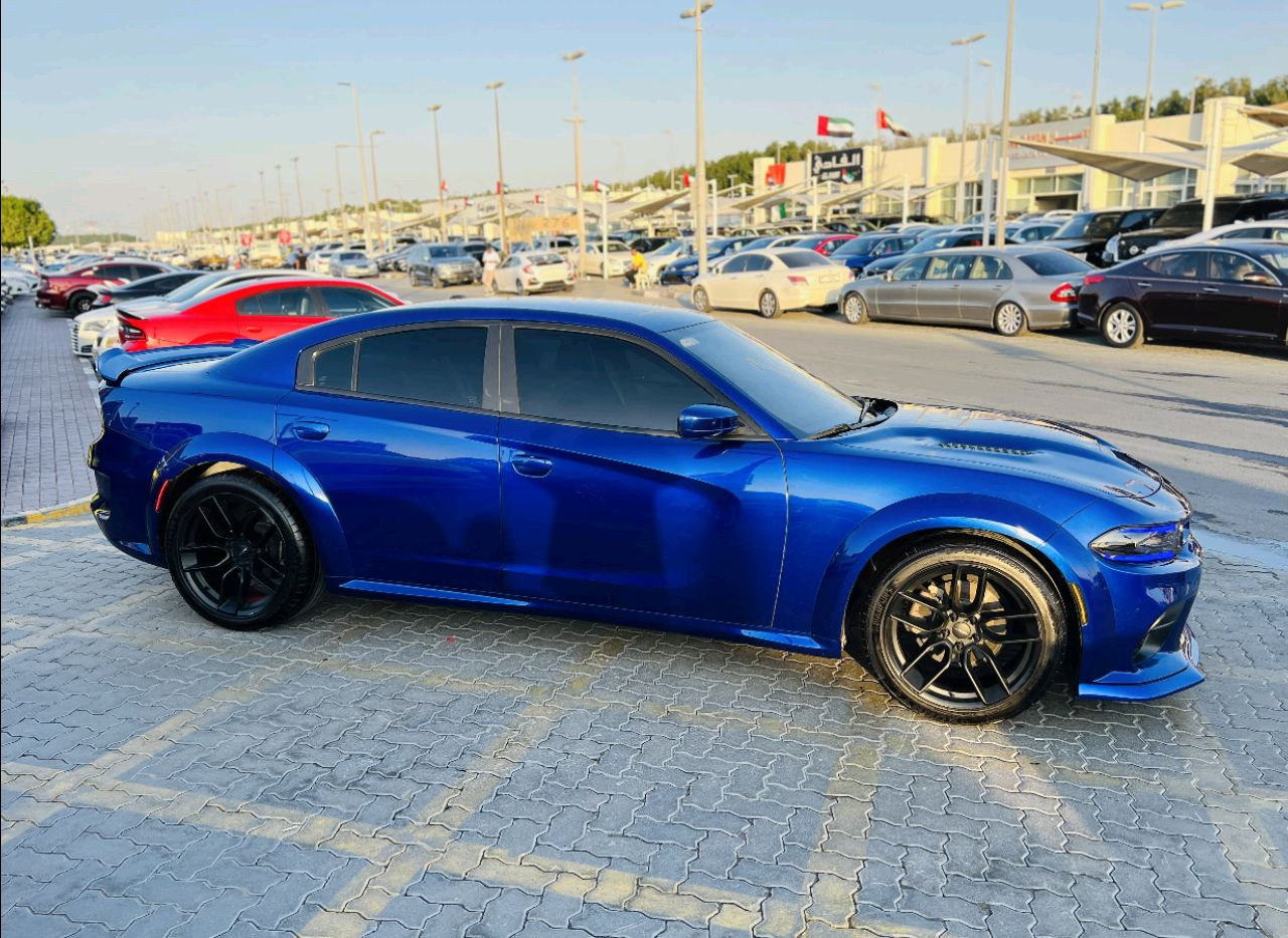Dodge Charger - Image 5
