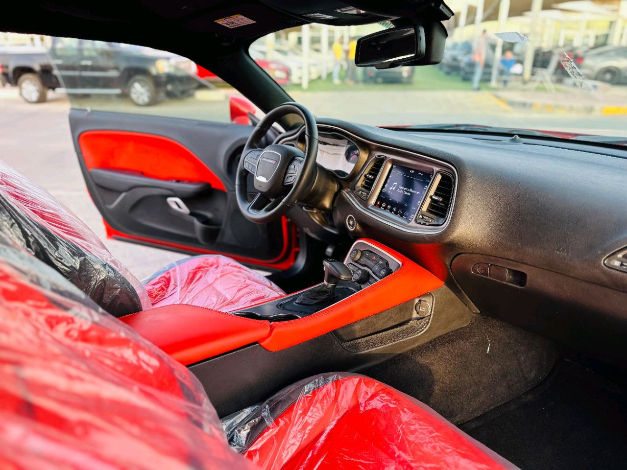 Dodge Challenger - Image 11