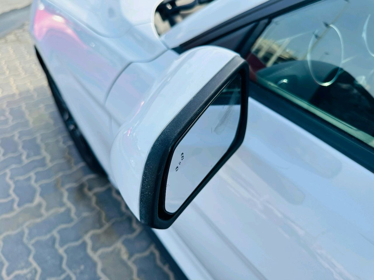 Ford Mustang - Image 9