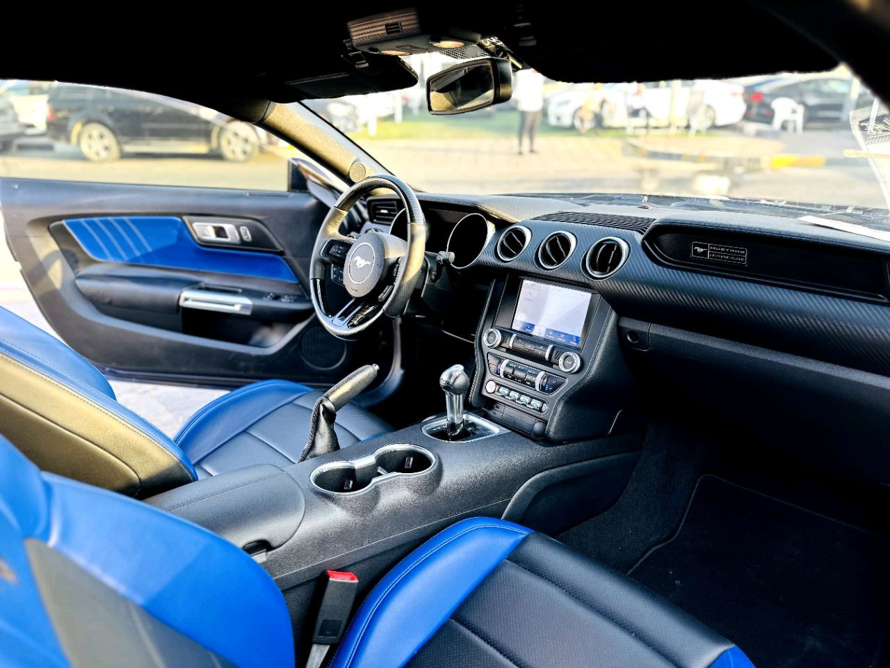 Ford Mustang - Image 10