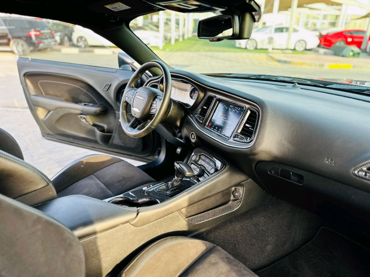 Dodge Challenger - Image 9