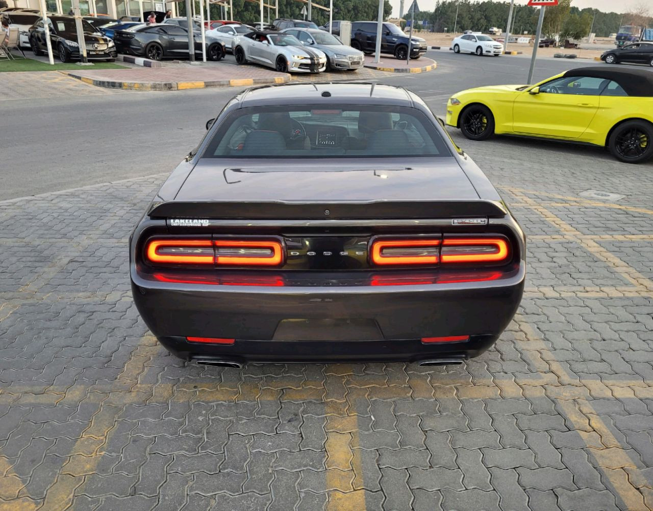 Dodge Challenger - Image 6