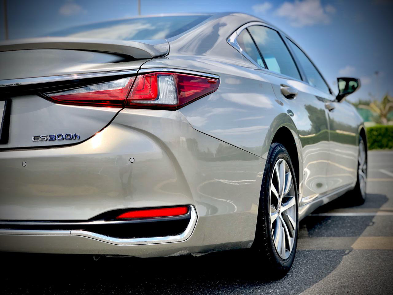 Lexus ES-Series - Image 4