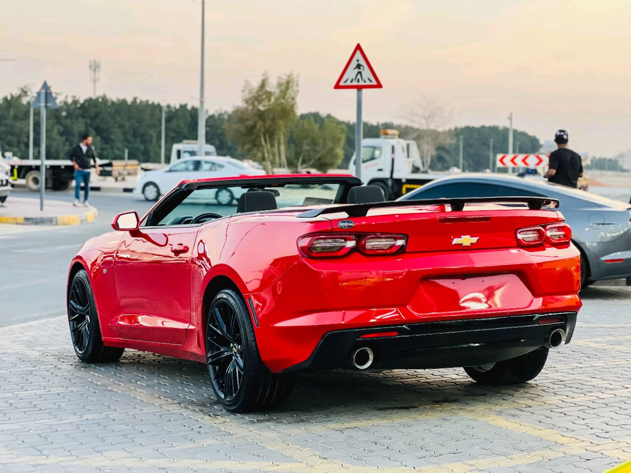 Chevrolet Camaro - Image 7
