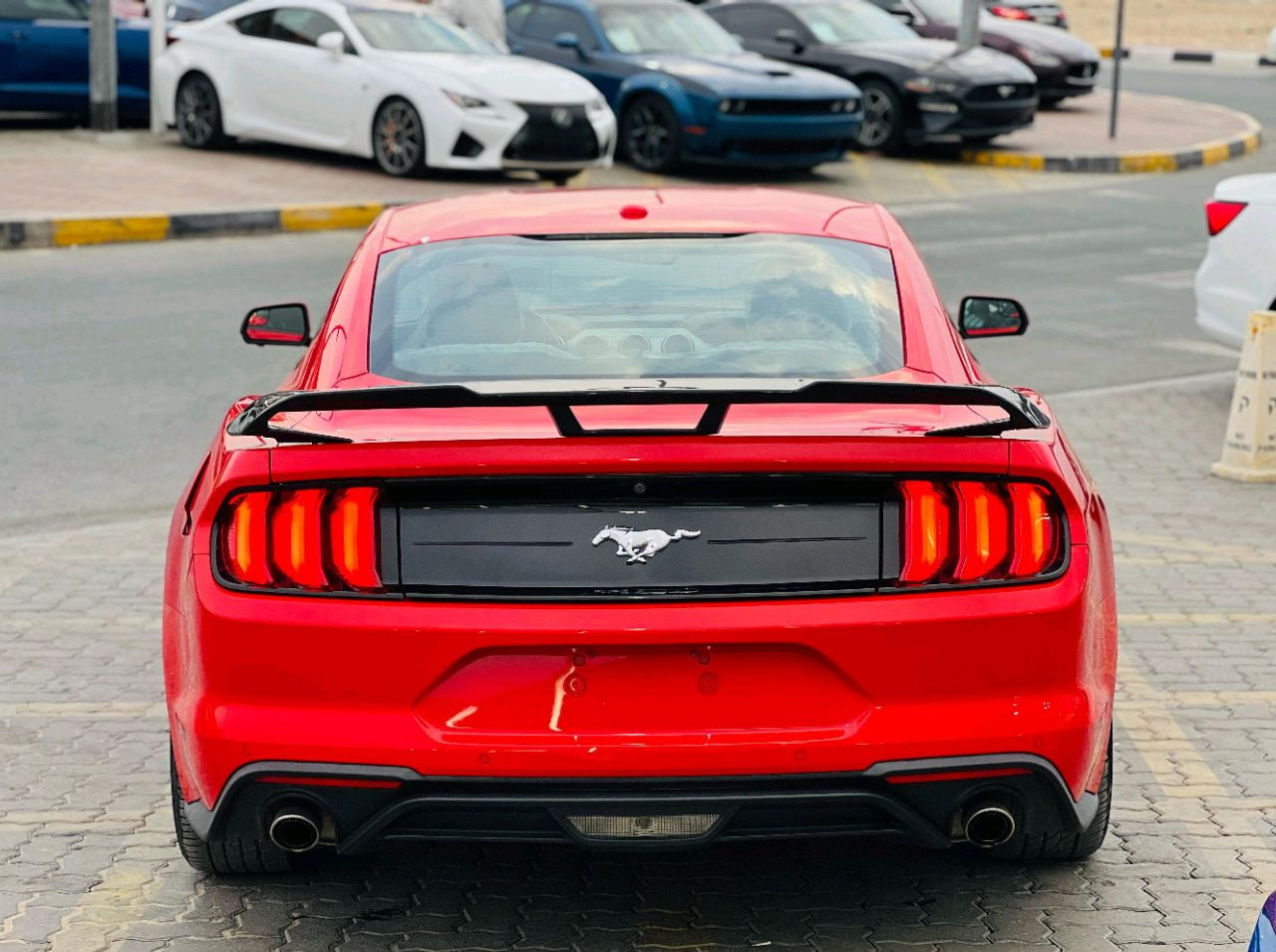 Ford Mustang - Image 8