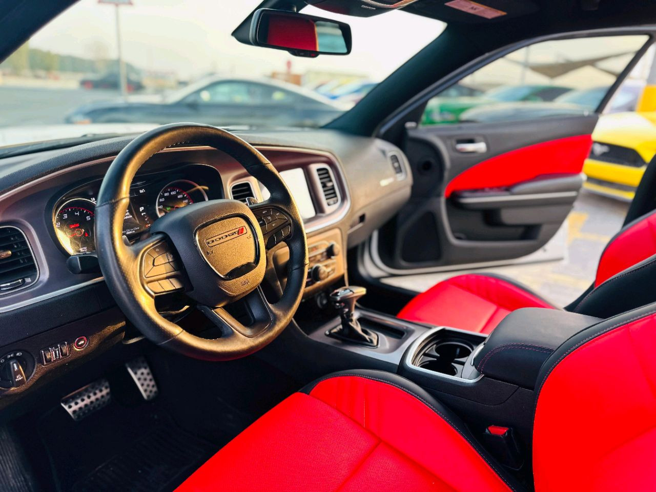 Dodge Charger - Image 9