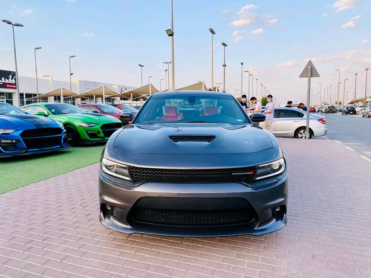 Dodge Charger - Image 4