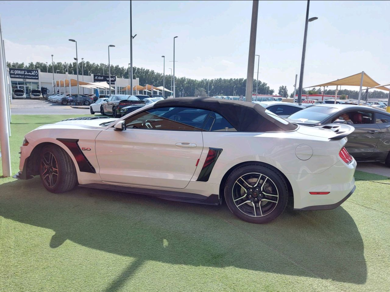 Ford Mustang - Image 5