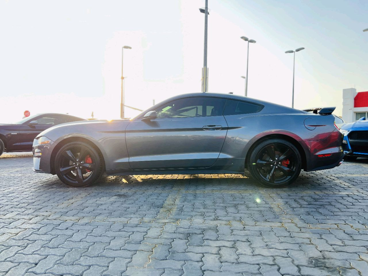 Ford Mustang - Image 5