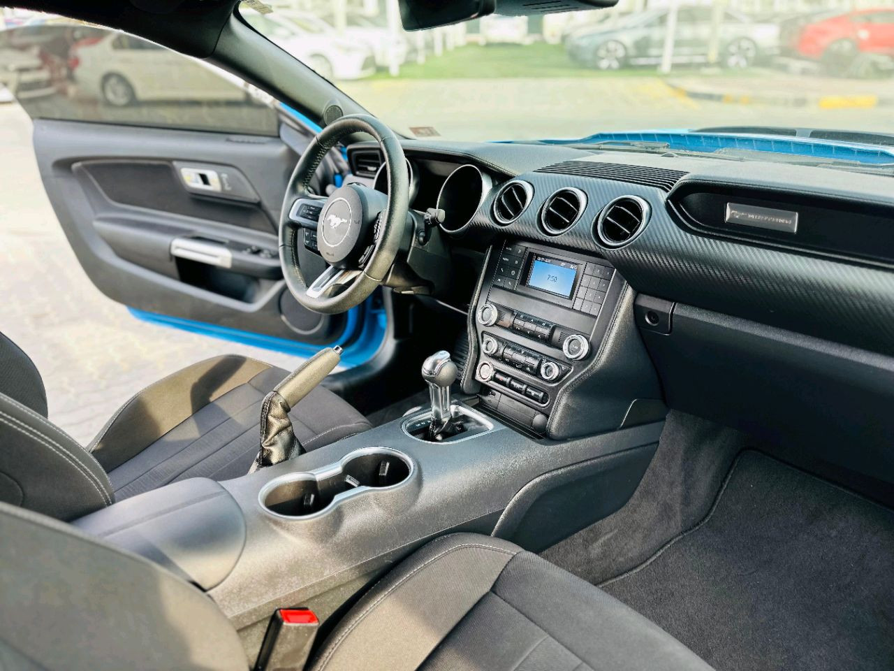 Ford Mustang - Image 11