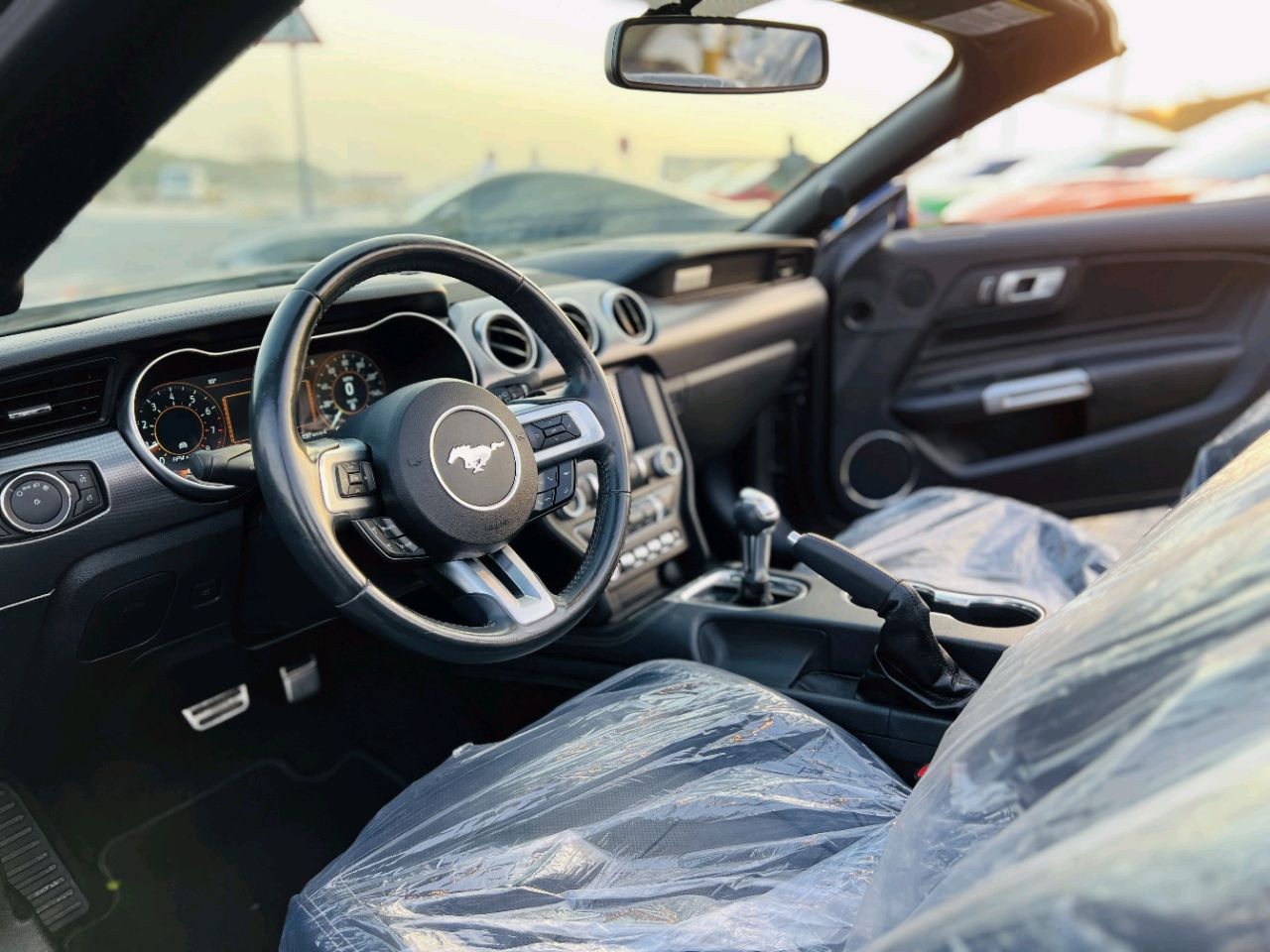 Ford Mustang - Image 9