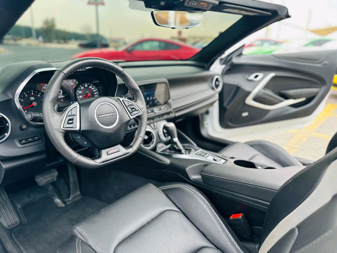 Chevrolet Camaro - Image 10