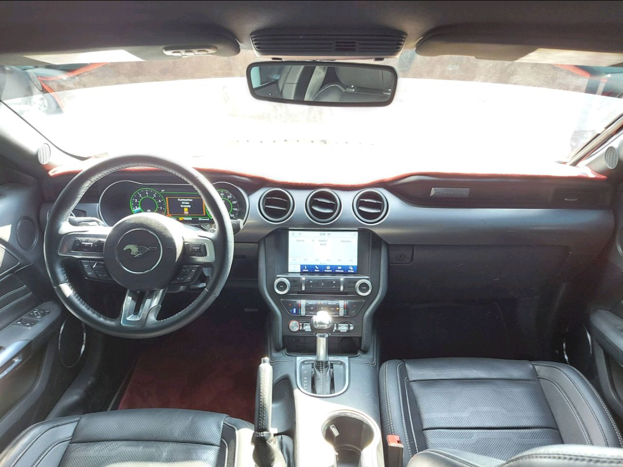Ford Mustang - Image 6