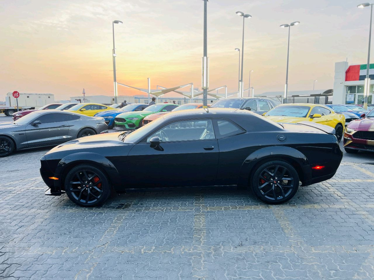 Dodge Challenger - Image 6