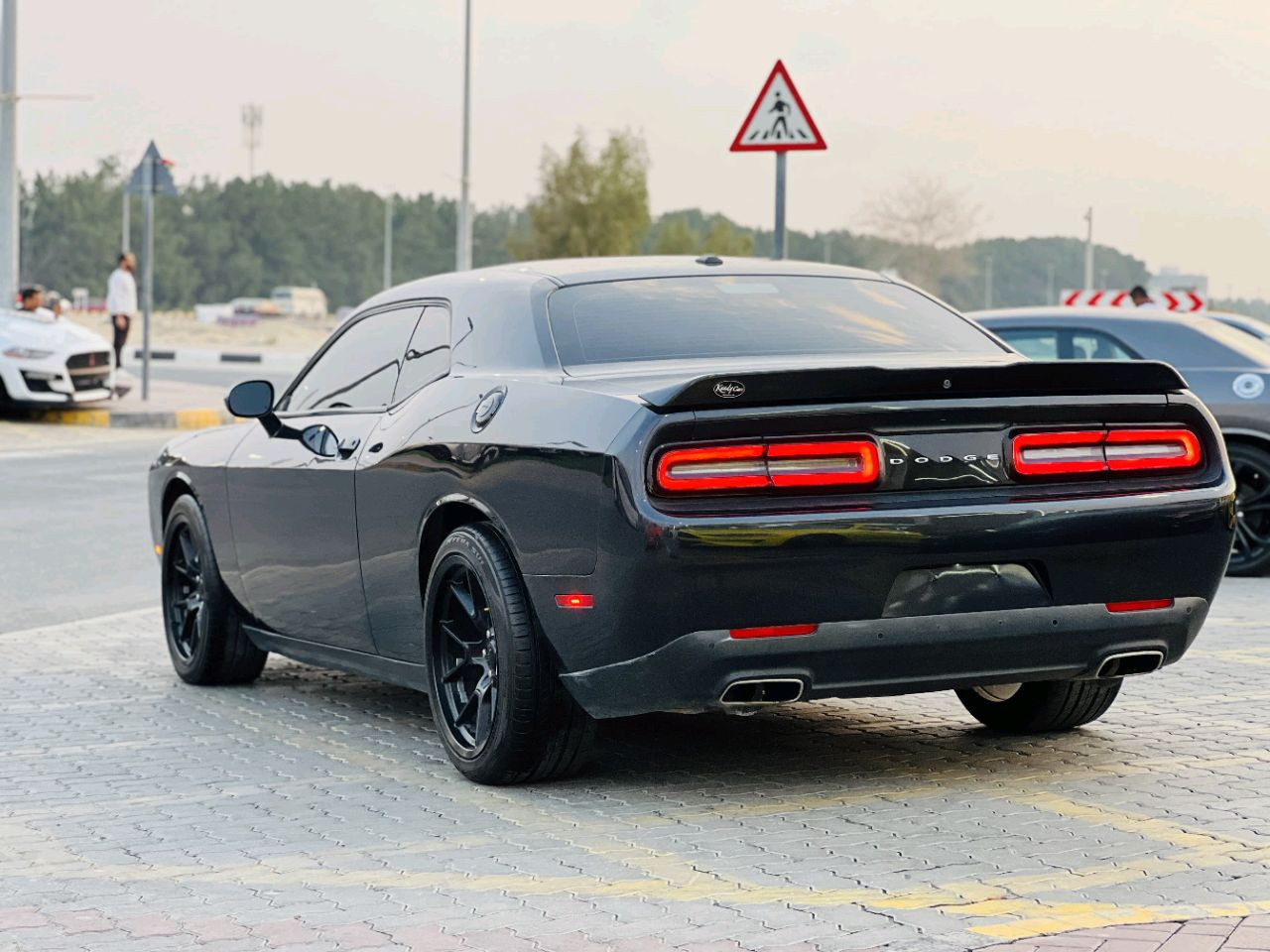 Dodge Challenger - Image 6