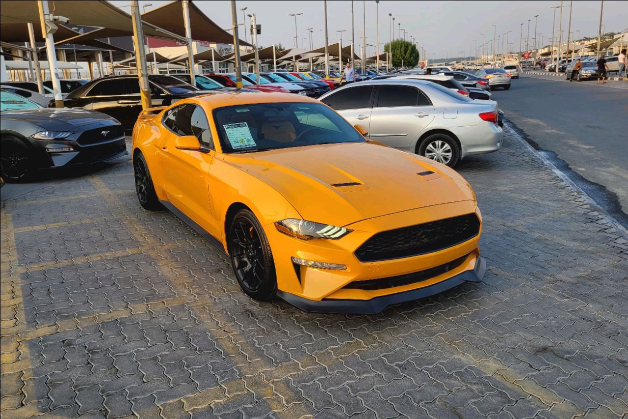 Ford Mustang - Image 3