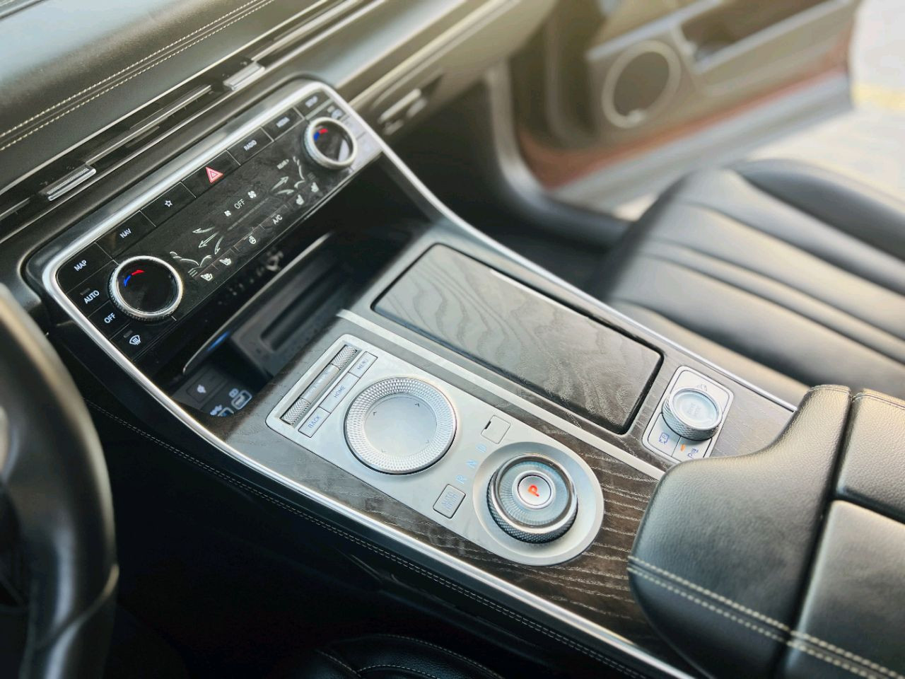 Genesis GV80 - Image 11