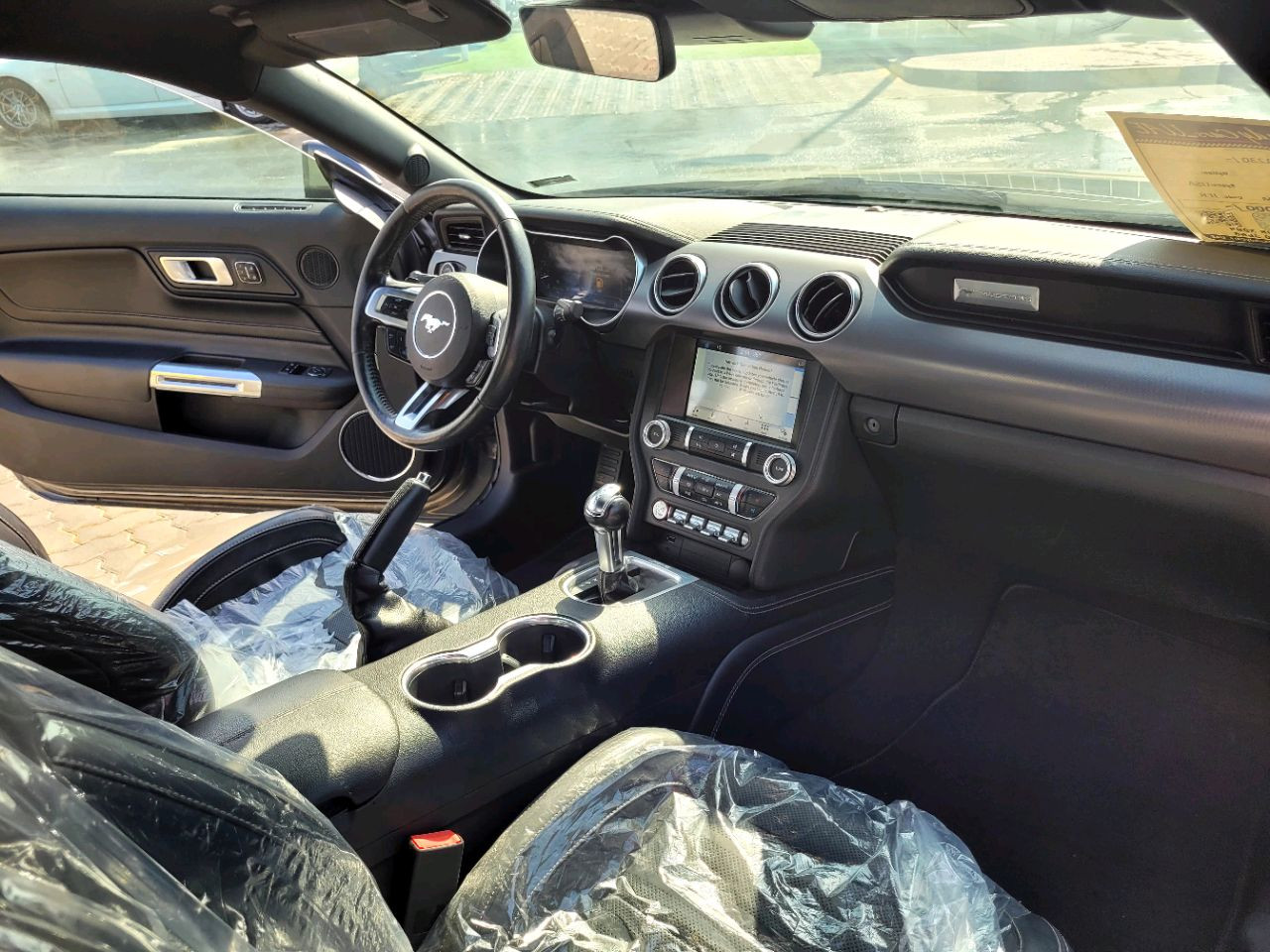 Ford Mustang - Image 11