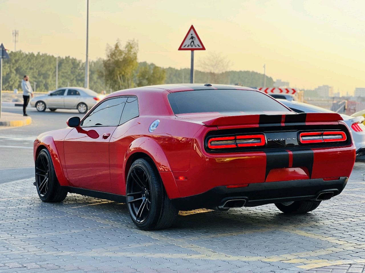 Dodge Challenger - Image 8
