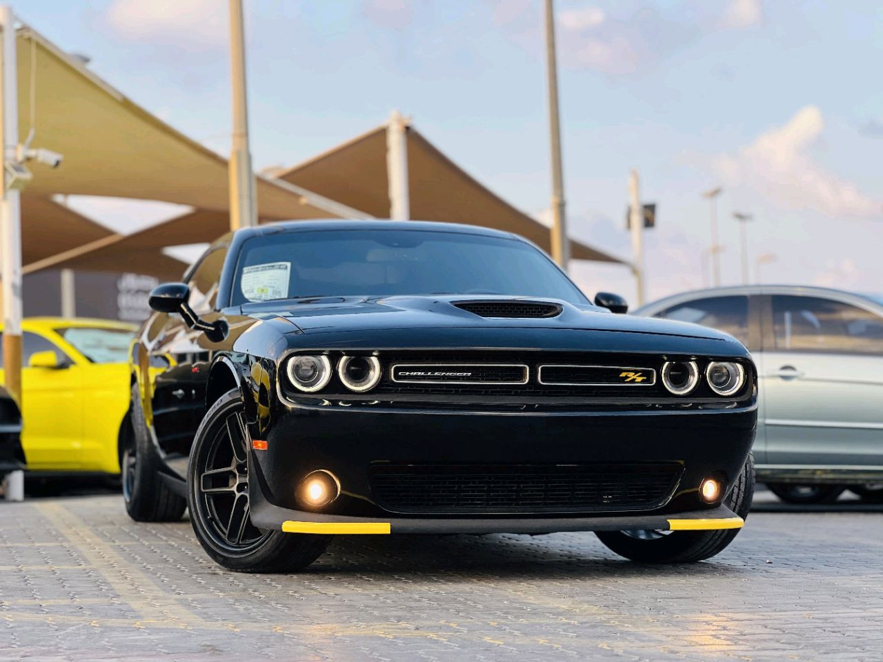 Dodge Challenger - Image 3