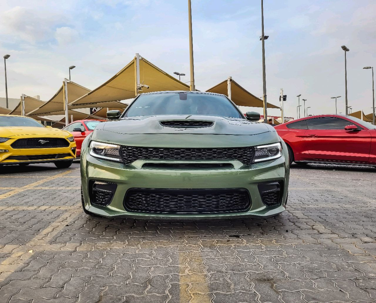 Dodge Charger - Image 9