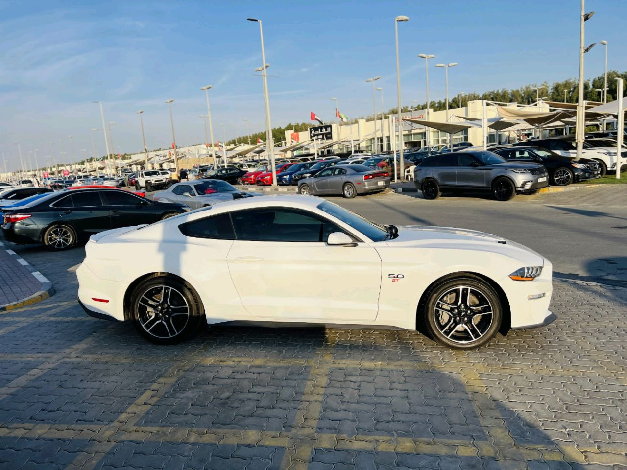 Ford Mustang - Image 2
