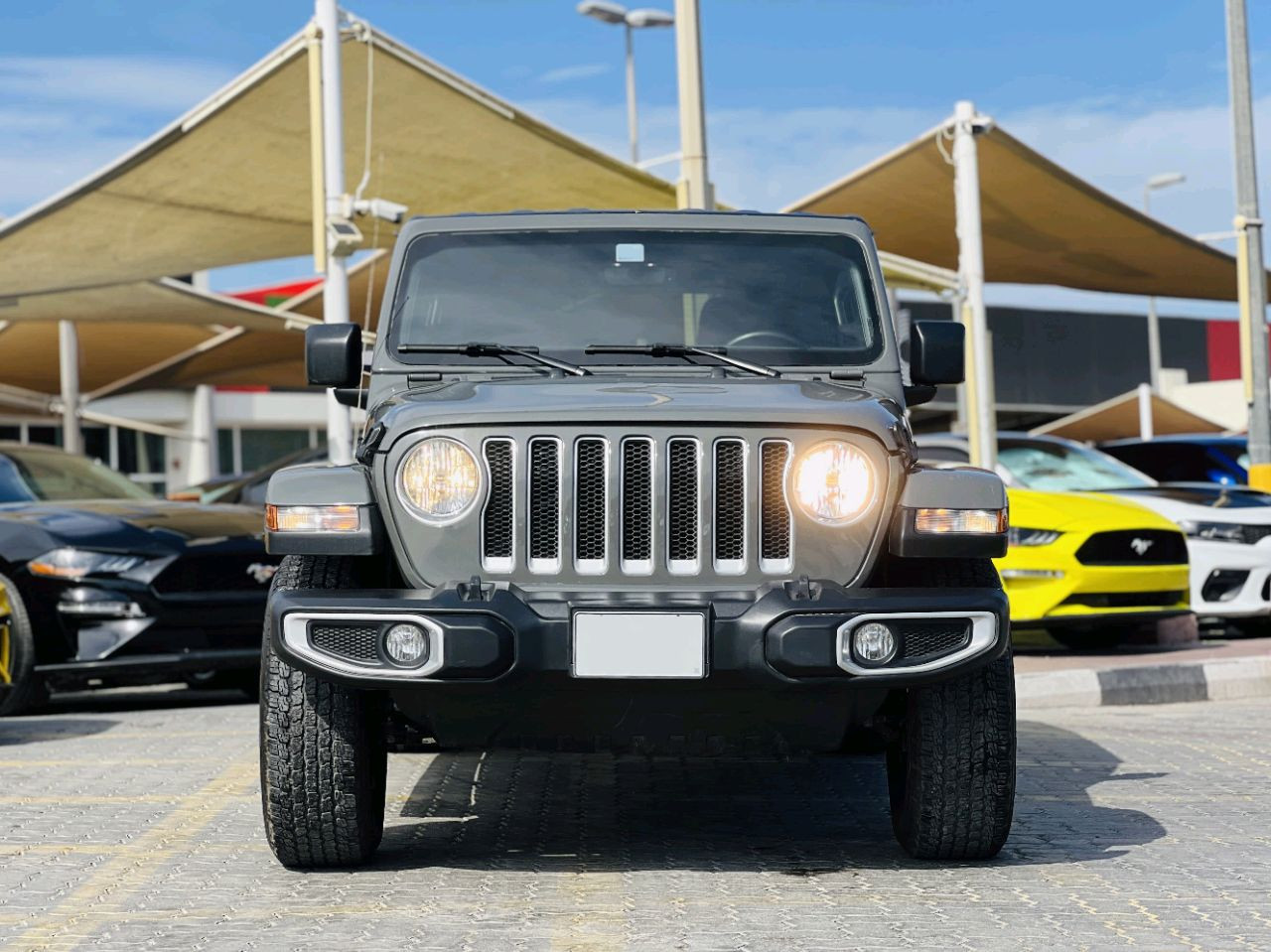 Jeep Wrangler Unlimited - Image 10