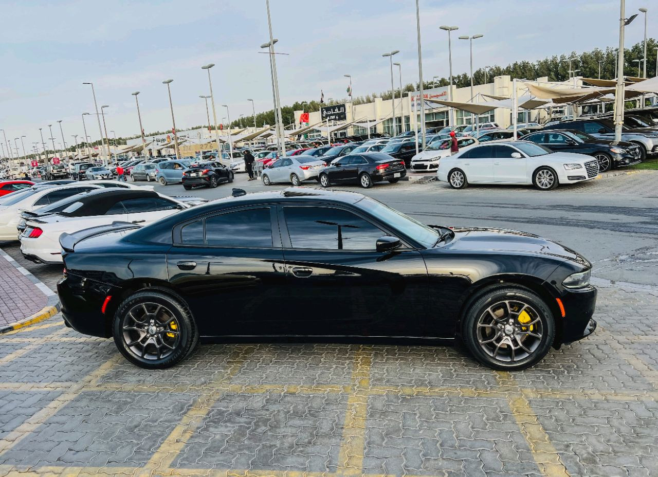 Dodge Charger - Image 4