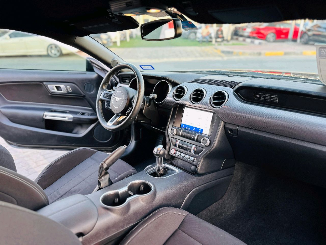 Ford Mustang - Image 10