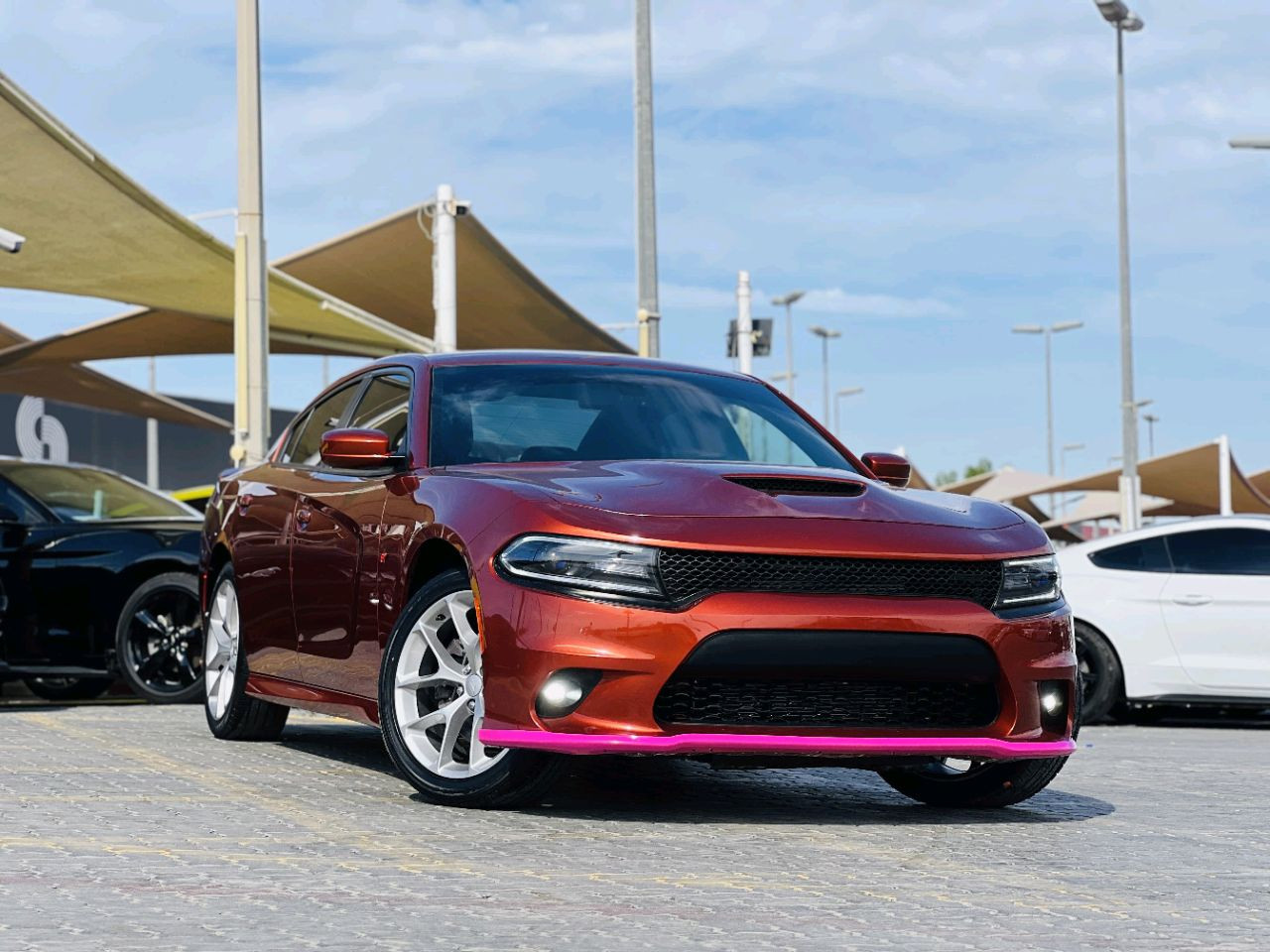 Dodge Charger - Image 8