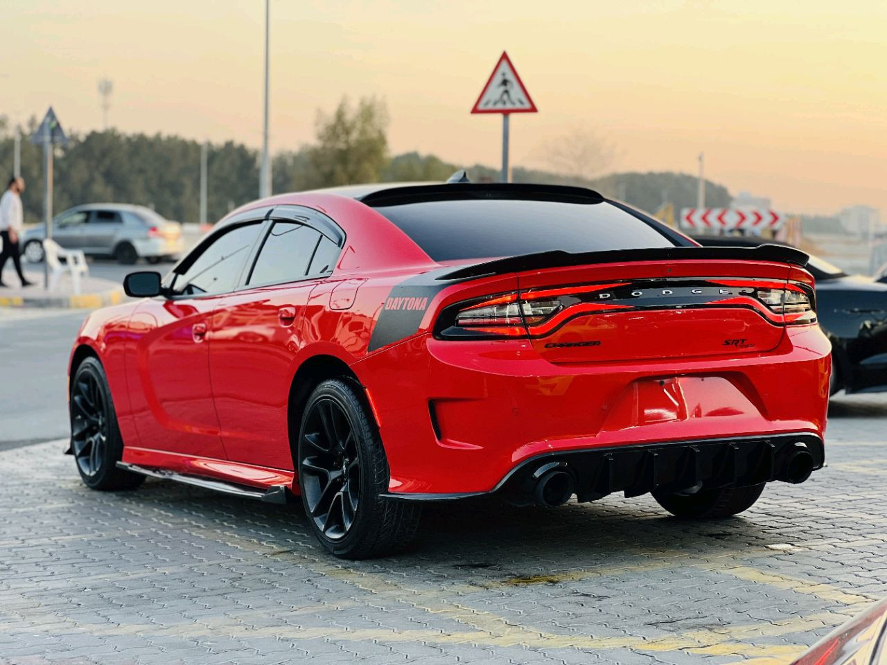 Dodge Charger - Image 6