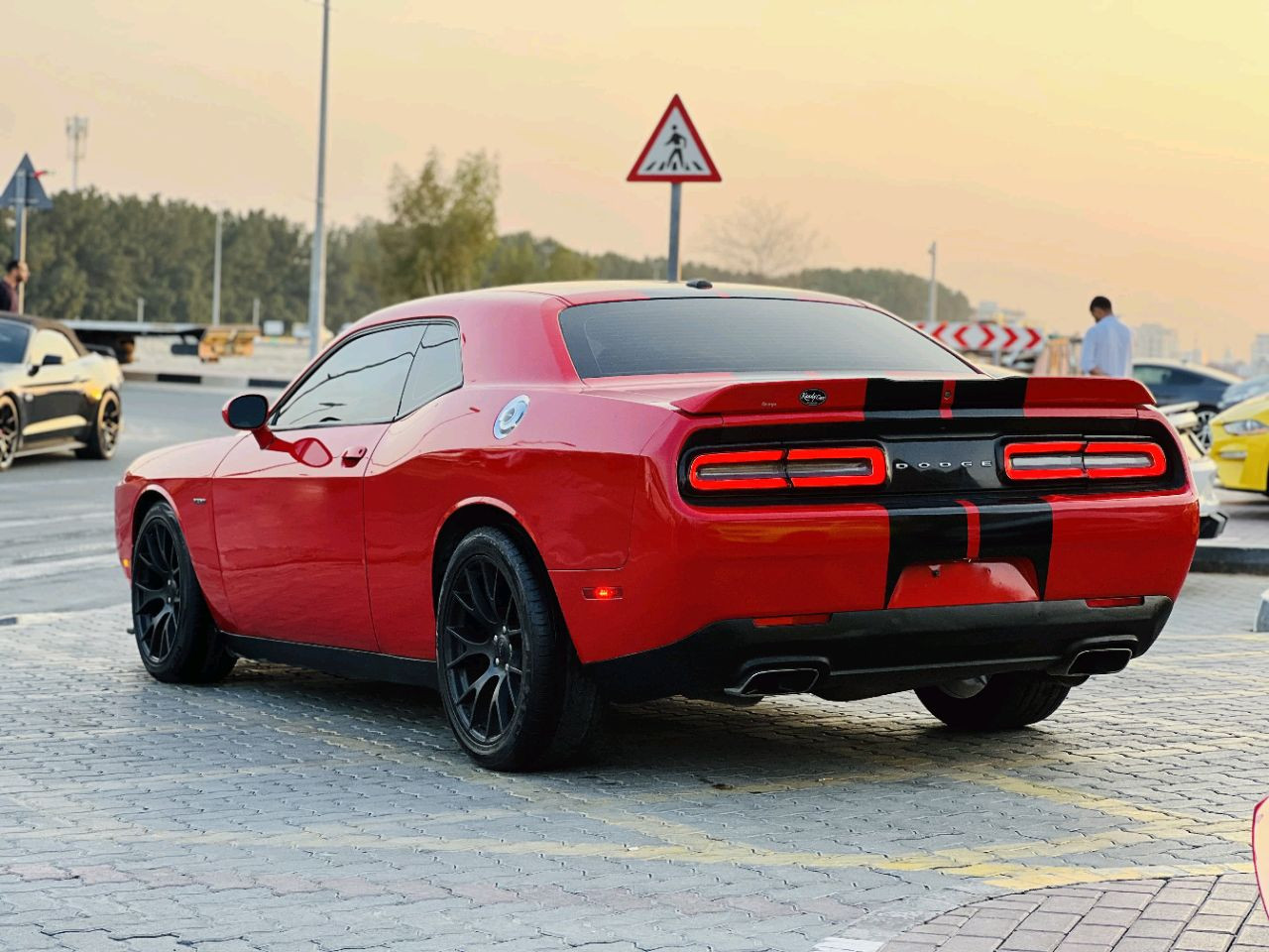 Dodge Challenger - Image 7