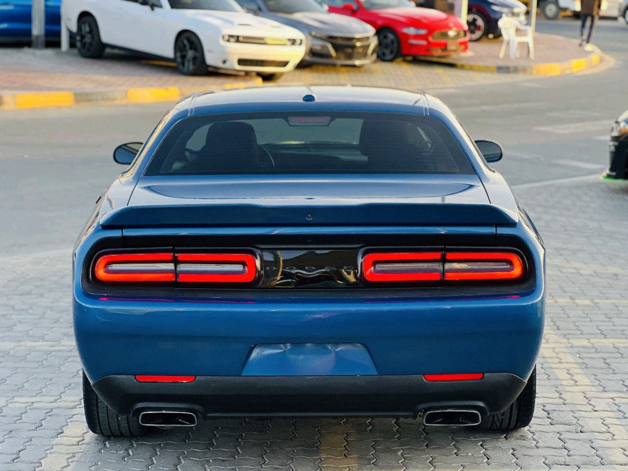 Dodge Challenger - Image 6