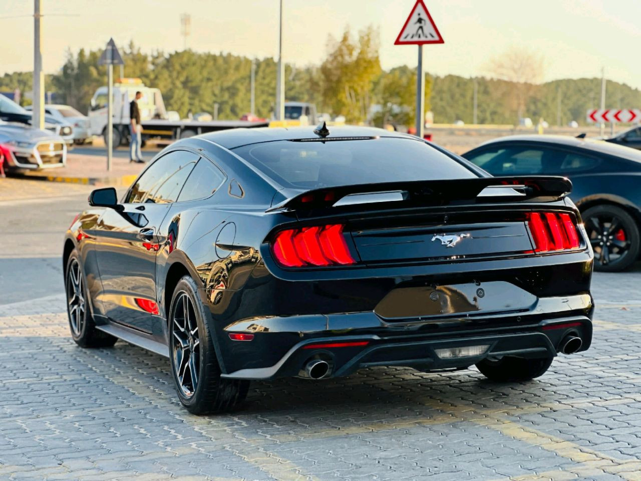 Ford Mustang - Image 7