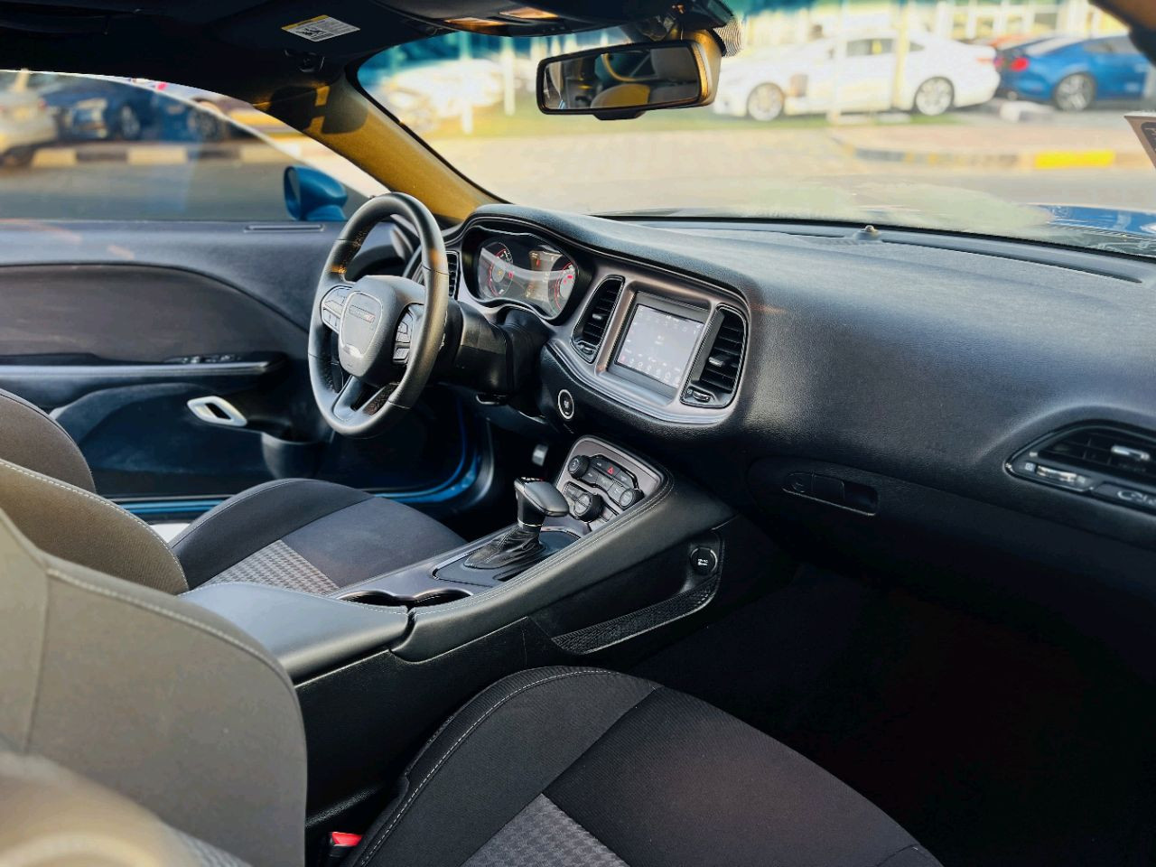 Dodge Challenger - Image 9