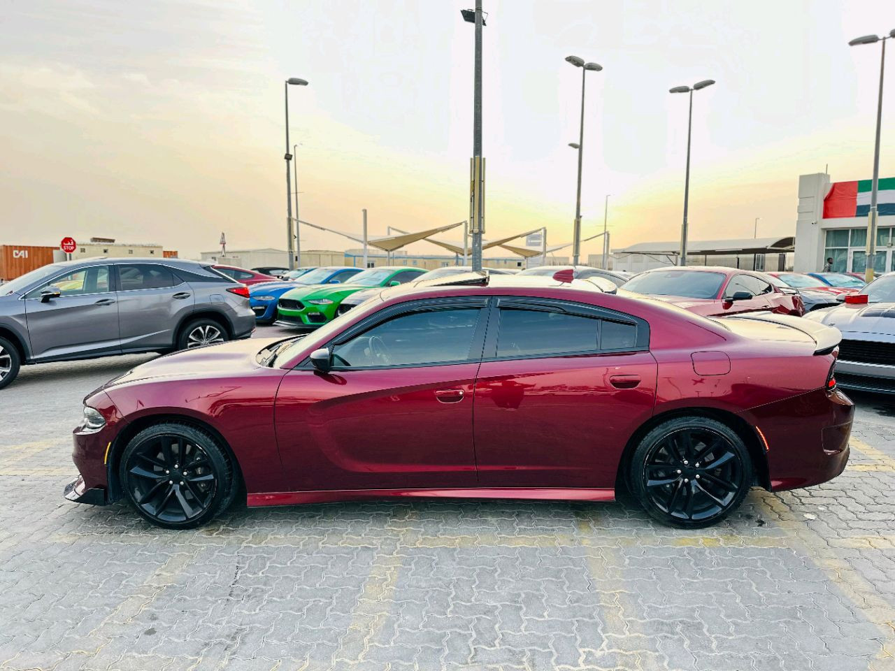 Dodge Charger - Image 12
