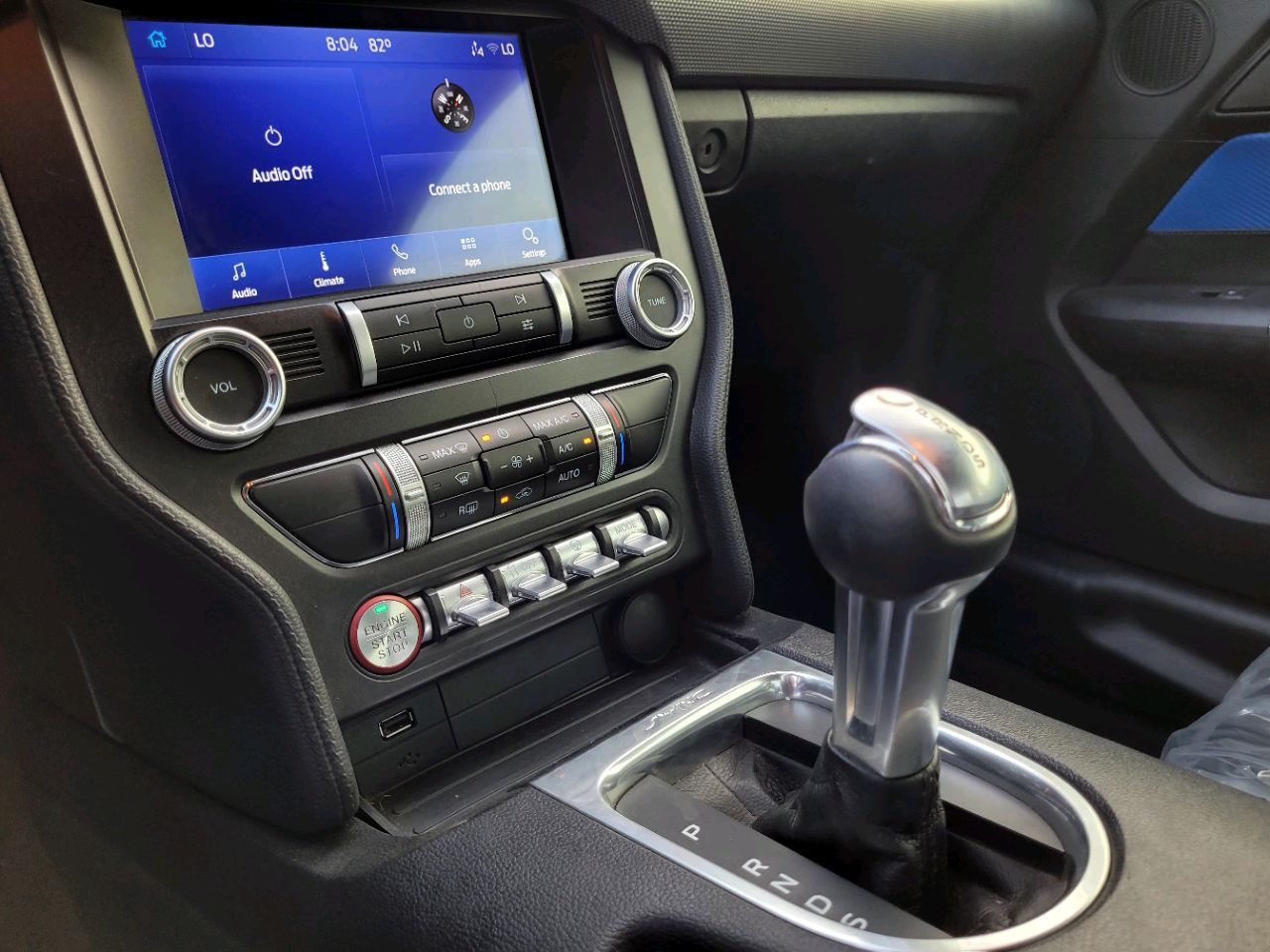 Ford Mustang - Image 10