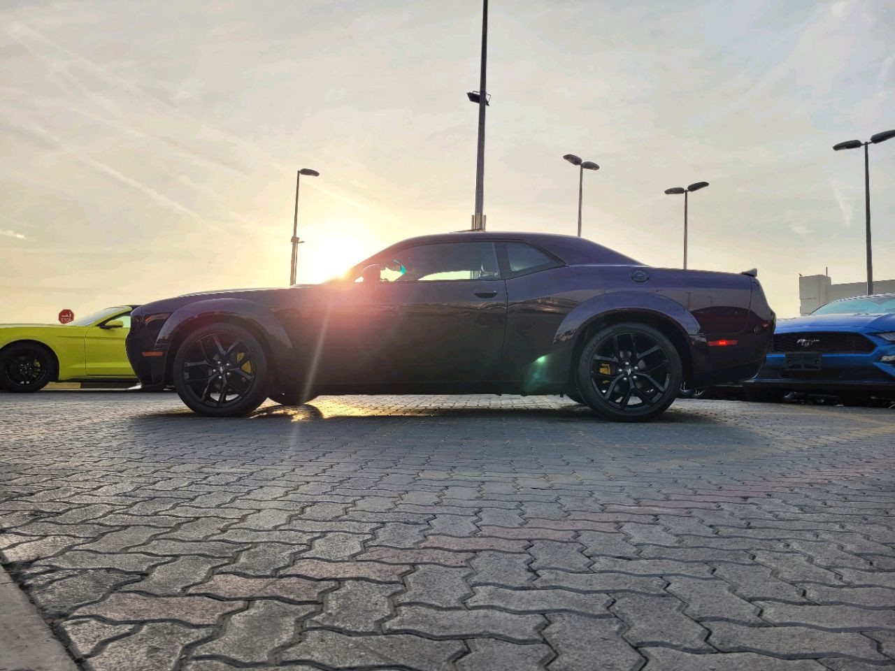 Dodge Challenger - Image 5