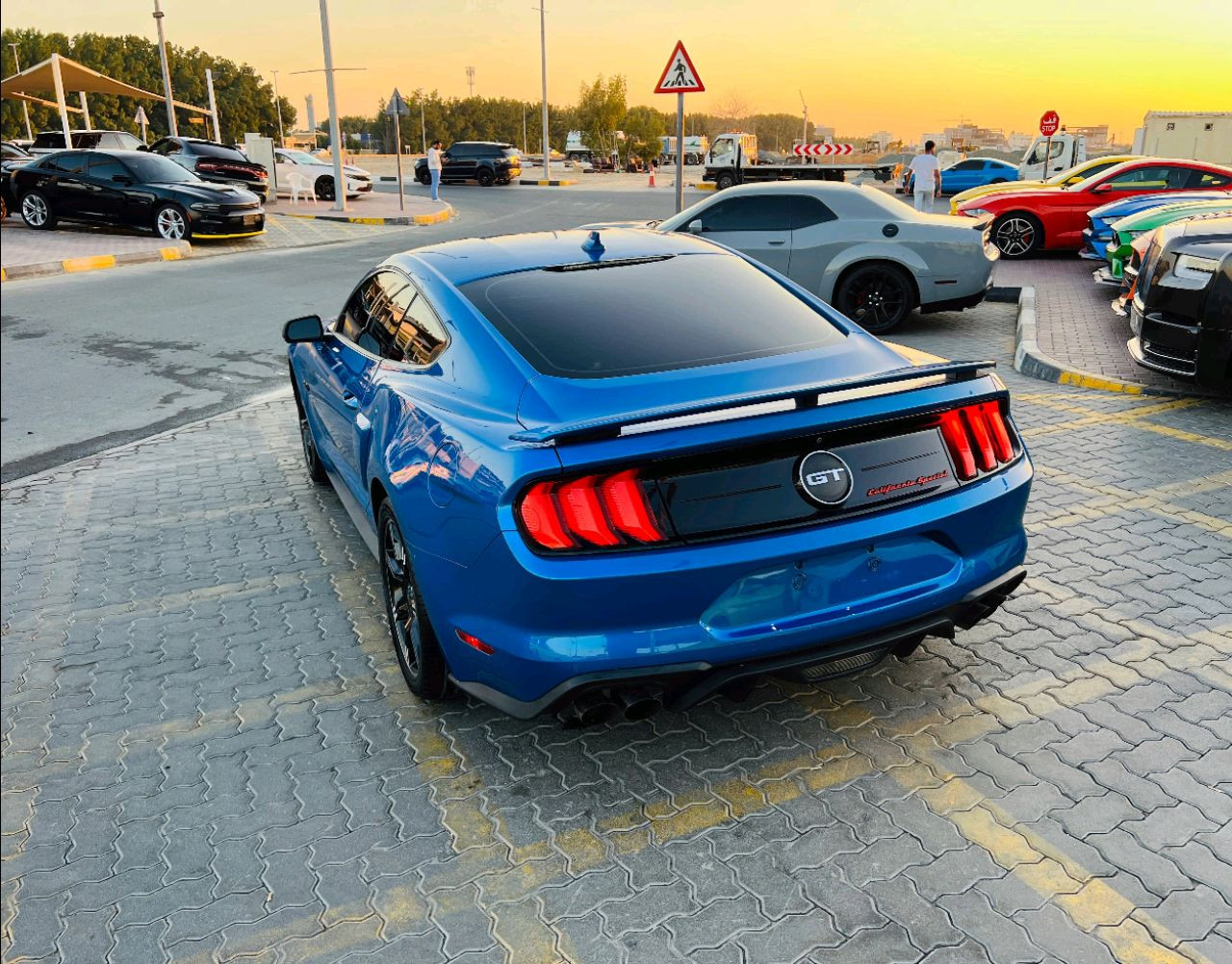 Ford Mustang - Image 9