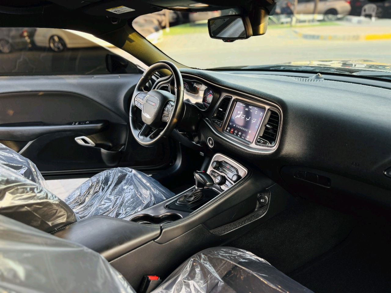 Dodge Challenger - Image 10