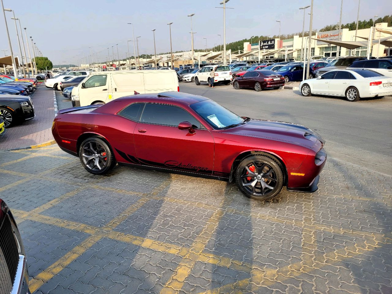 Dodge Challenger - Image 2