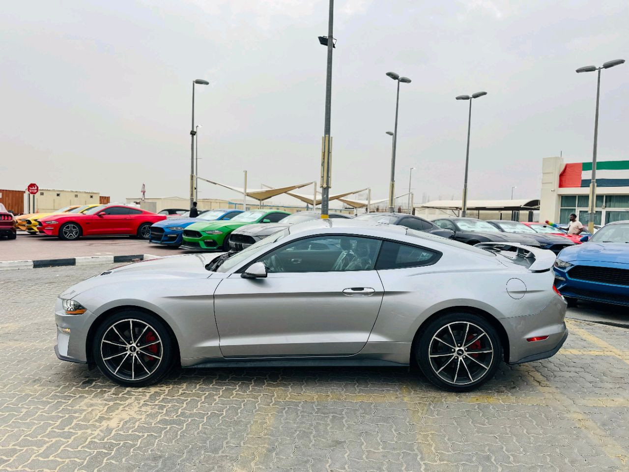 Ford Mustang - Image 11
