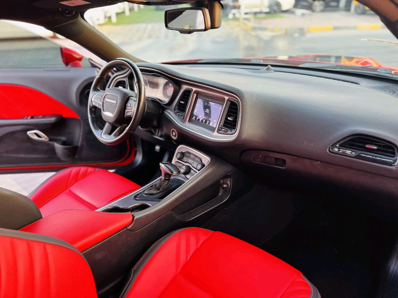 Dodge Challenger - Image 9