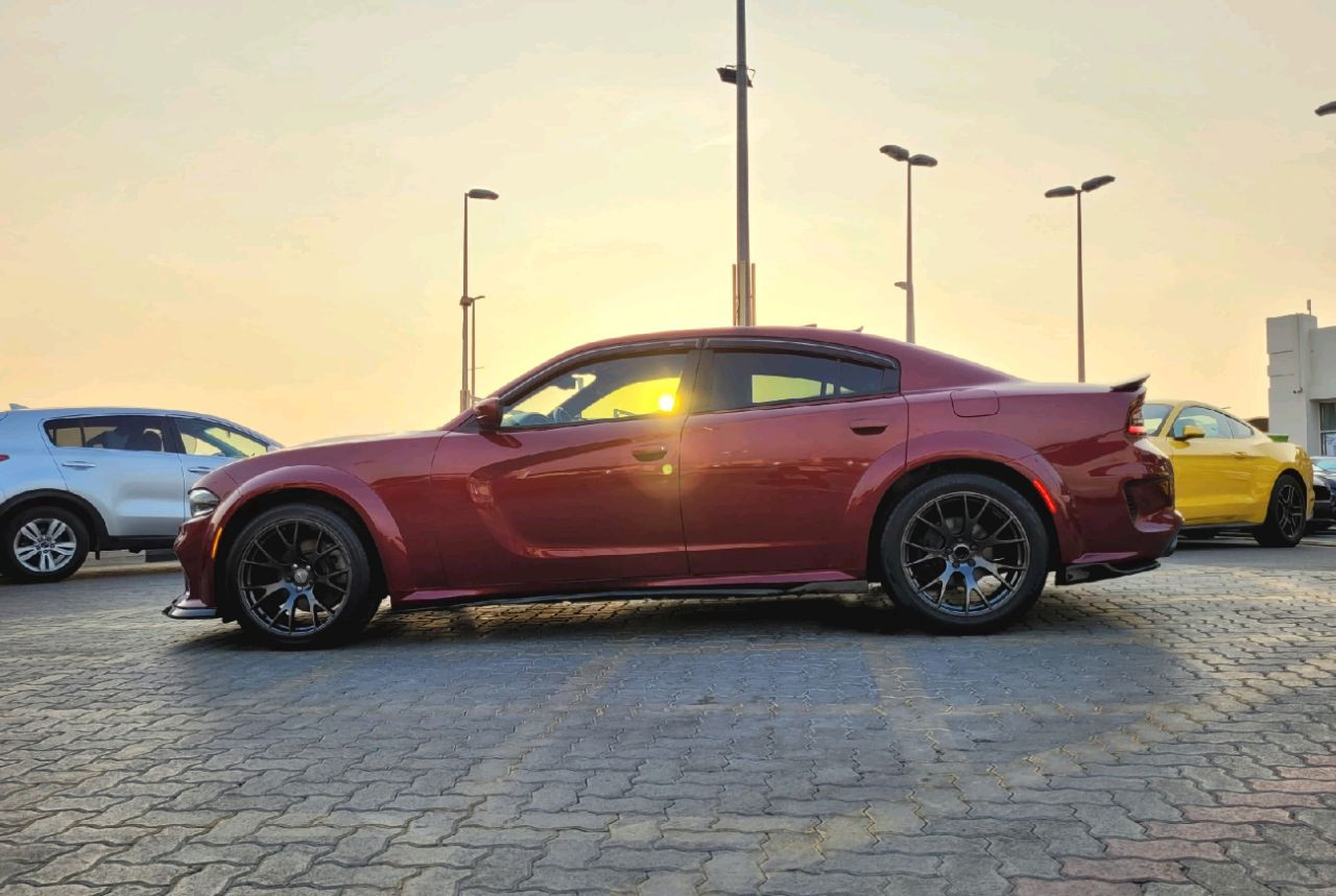Dodge Charger - Image 6